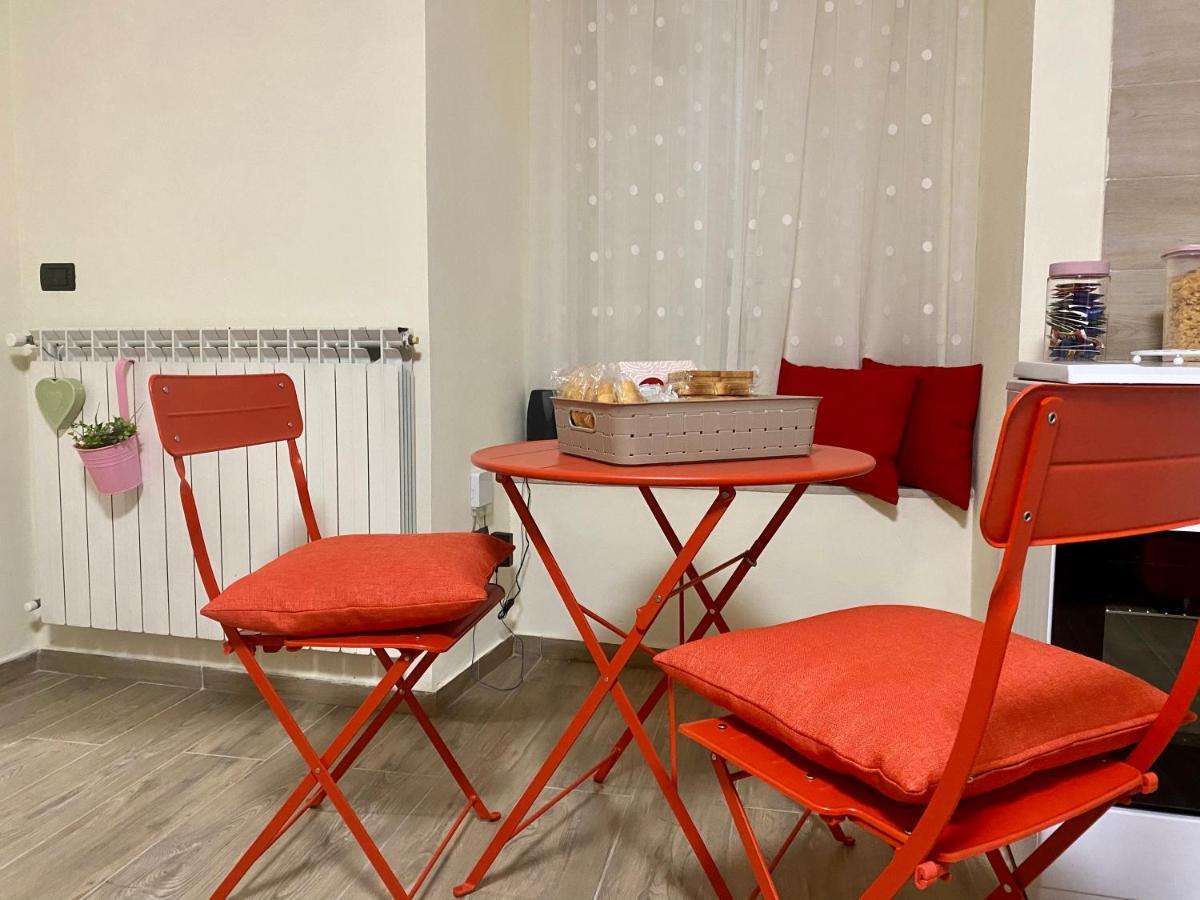 Mareluna Guest House Napoli Esterno foto